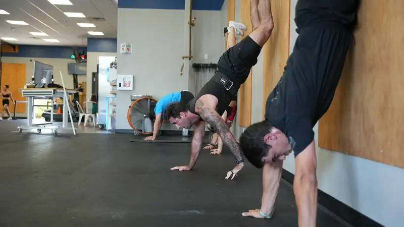 CrossFit OTL members training in class
